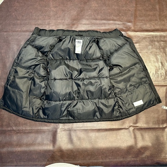 Activewear Outdoor for Boys Bundle of 2 Vest 1/4 zip sweatshirt large Athleisure - Picture 14 of 16